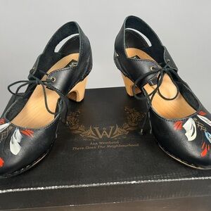 Asa Westlund There Goes The Neighborhood Anthropologie hand painted clogs 37